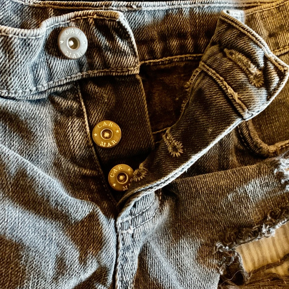𝕷𝕱 𝕮𝖆𝖗𝖒𝖆𝖗 𝕮𝖚𝖙 𝕺𝖋𝖋𝖘 - Picture 6 of 6